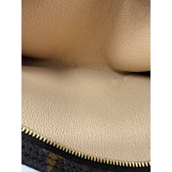 Louis Vuitton Monogram Toiletry Pouch 15*Great Shape and Unbranded Chain! - Picture 8 of 8